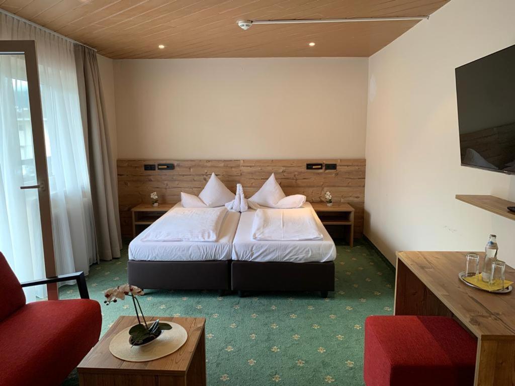 Clubhotel Götzens Екстериор снимка